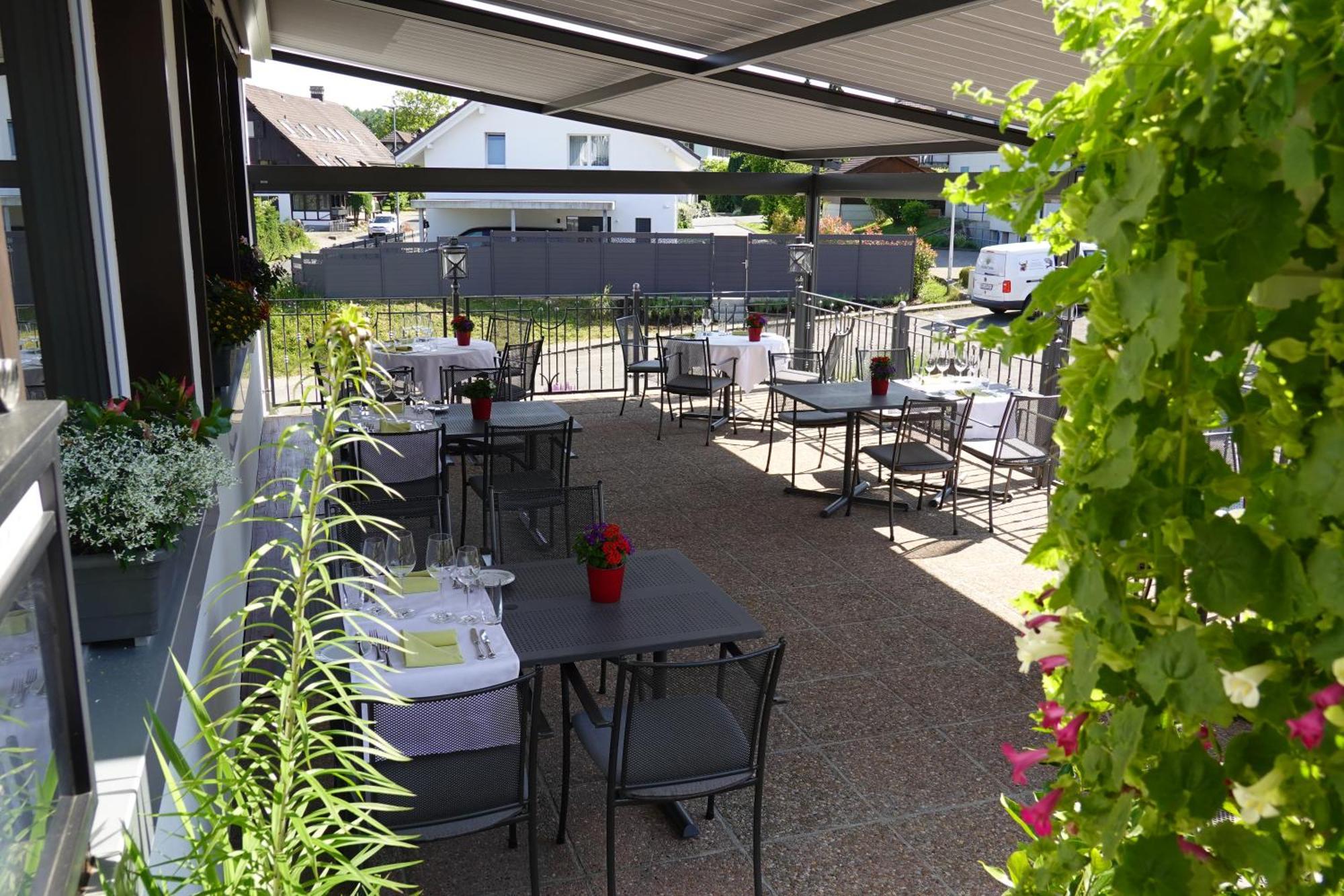Gasthof Sonne Horriwil Bagian luar foto